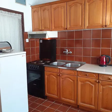 With A Parking Space Malinska, Krk - 19291 Apartamento